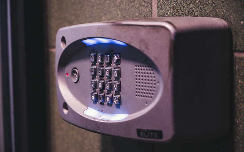 Service image